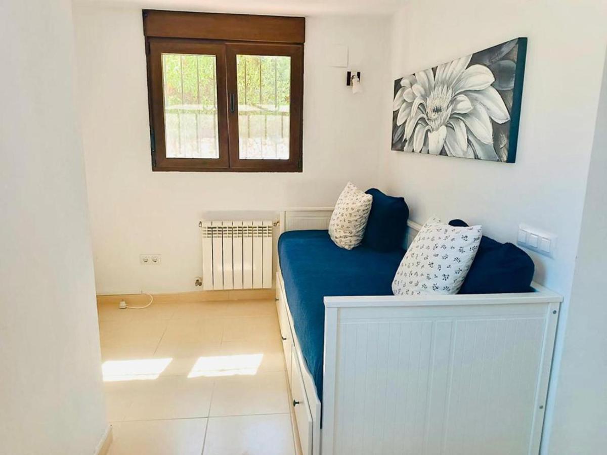 1-Bed Apartment Close To Moraira Town Centre Bagian luar foto