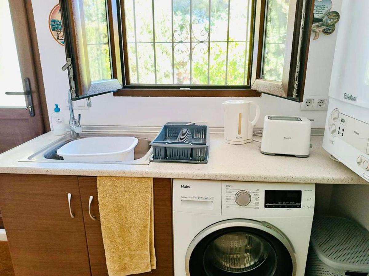 1-Bed Apartment Close To Moraira Town Centre Bagian luar foto
